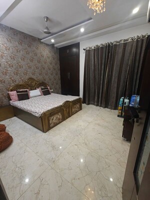 Bedroom in 3 BHK Builder Floor at Sushant Lok 2, Sector 57 – for Rent