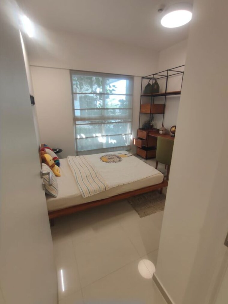 Bedroom, godrej-elaris 3 Bedroom 2000 Sq.Ft. Apartment In Magarpatta City Pune 10082927