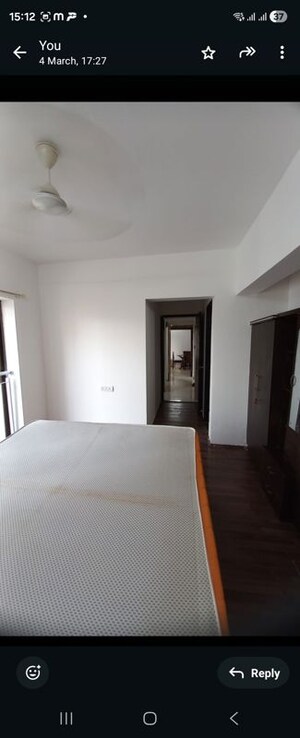 Room in 2 BHK Apartment at Lodha Splendora, Ghodbunder Road – for Rent