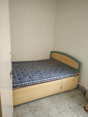 Bedroom in 1 BHK Apartment at Ganesh Nagar – for Rent