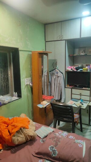 Living Room in 3 BHK Apartment at Krishna Niwas Kalbadevi, Kalbadevi – for Sale