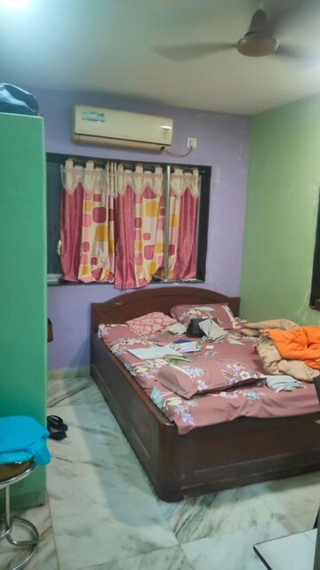 Bedroom in 3 BHK Apartment at Krishna Niwas Kalbadevi, Kalbadevi – for Sale