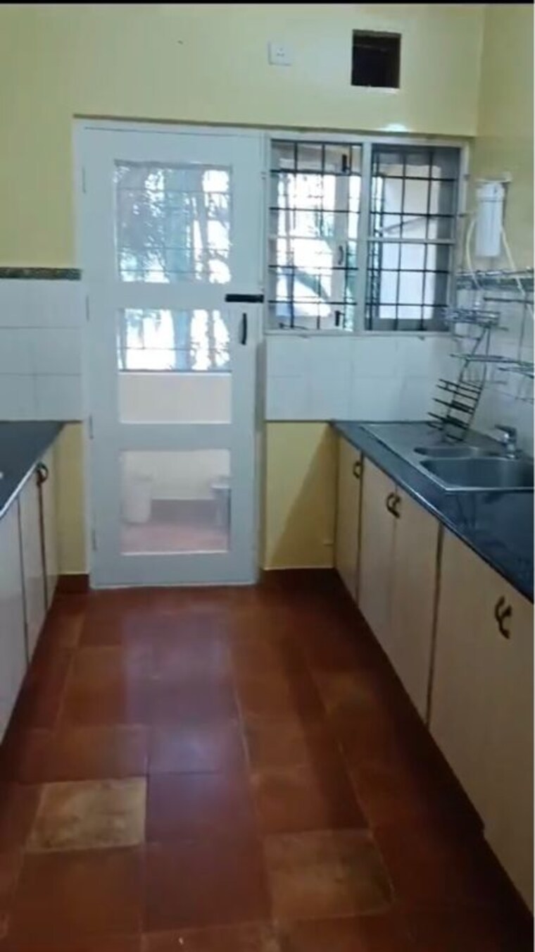 Kitchen, phoenix-palm 3 Bedroom 1715 Sq.Ft. Apartment In Koramangala Bangalore 10082935