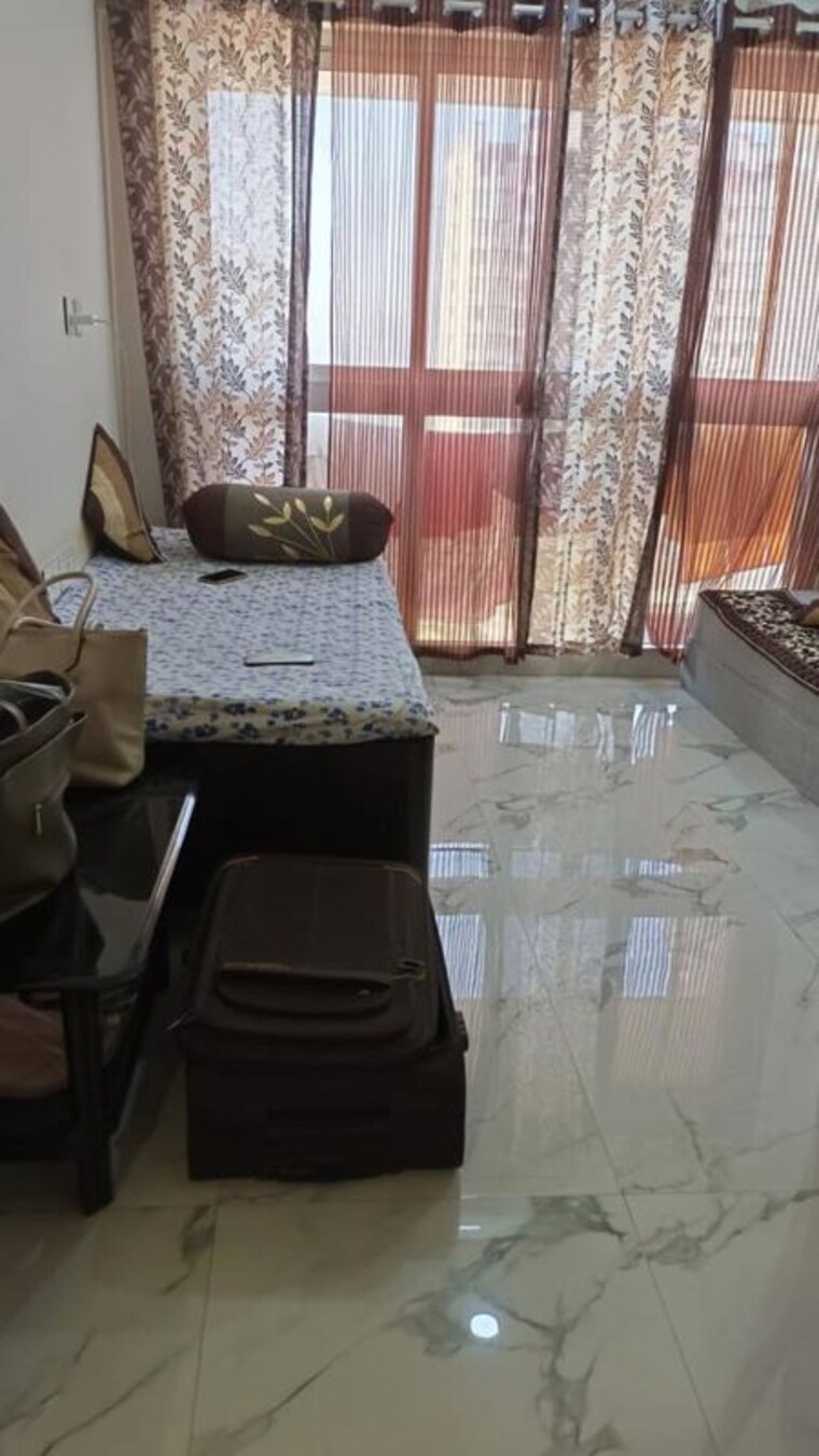 Living Room, raheja-ridgewood 2 Bedroom 822 Sq.Ft. Apartment In Goregaon East Mumbai 10083266