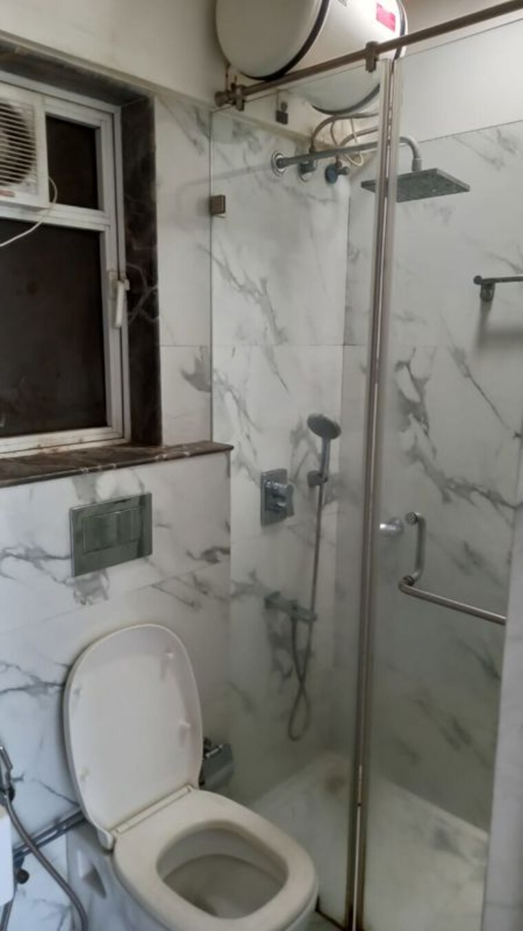 Attached Bathroom, raheja-ridgewood 2 Bedroom 822 Sq.Ft. Apartment In Goregaon East Mumbai 10083266