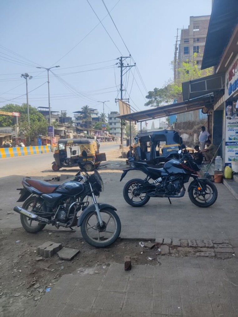  Parking, kulgaon Commercial Shop 480 Sq.Ft. In Kulgaon Thane 10083263