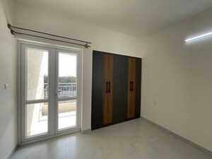 Room in 3 BHK Apartment at Casagrand Boulevard, Hennur Road – for Rent