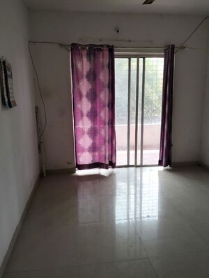 Room in 1 BHK Apartment at Dhagde Rutugandh, Bavdhan – for Rent