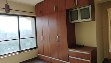 Room in 2 BHK Apartment at Kalpataru Aura, Ghatkopar West – for Rent