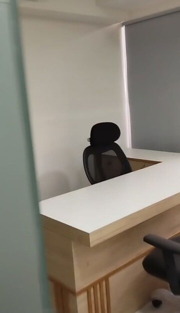  Office Space For Rent in Savaliya Krish Cubical, Thaltej