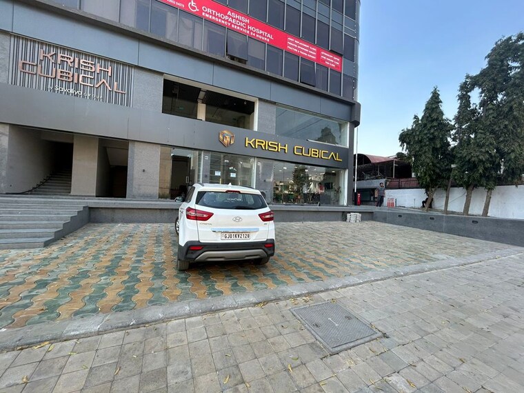  Parking, savaliya-krish-cubical Commercial Office Space 1133 Sq.Ft. In Thaltej Ahmedabad 10083369