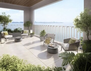 Balcony in 6+ BHK Apartment at Malabar Hill – for Sale