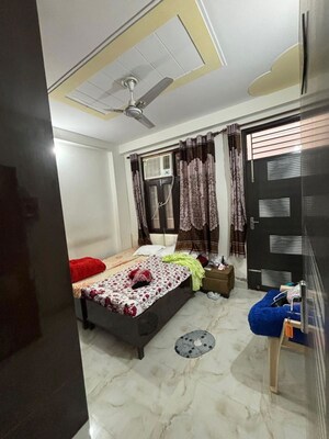 Bedroom in  Pg at Dwarka Mor – for Rent
