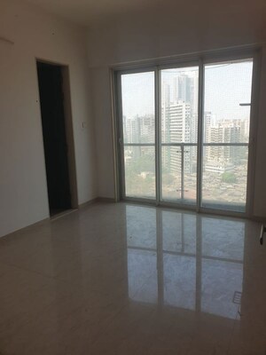 Room in 2 BHK Apartment at H Rishabraj Serenity Decks, Goregaon East – for Rent