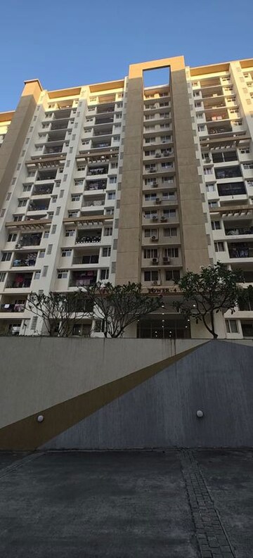 1.5 BHK Apartment For Sale in Prestige Royale Gardens, Gantiganahalli
