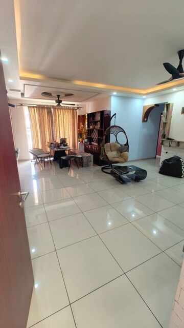 Living Room in 1.5 BHK Apartment at Prestige Royale Gardens, Gantiganahalli – for Sale