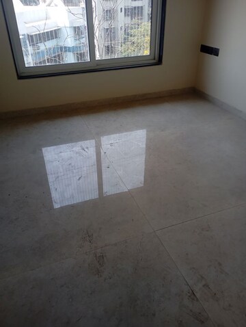 Room in 2 BHK Apartment at Jyoti Skyline, Chakala – for Sale