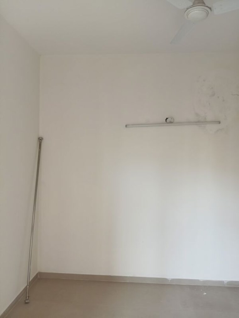 Room, mahagun-mywoods 2 Bedroom 1000 Sq.Ft. Apartment In Sector 16c Greater Noida Greater Noida 10083516