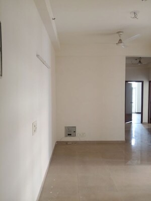 Room in 2 BHK Apartment at Mahagun Mywoods, Sector 16c Greater Noida – for Rent