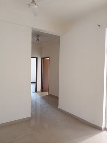 Room in 2 BHK Apartment at Mahagun Mywoods, Sector 16c Greater Noida – for Rent