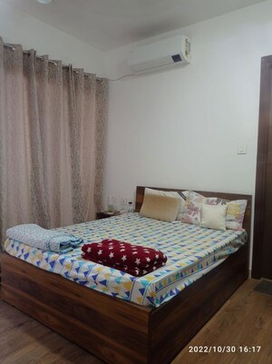 Bedroom in 2 BHK Apartment at Lodha Fiorenza, Goregaon East – for Rent