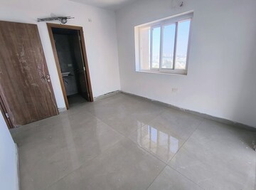 Room in 3 BHK Apartment at Technopolis Solitaire Unity, Hafeezpet – for Sale