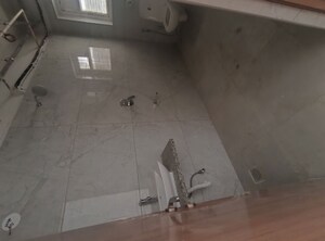 Bathroom in 3 BHK Apartment at Technopolis Solitaire Unity, Hafeezpet – for Sale