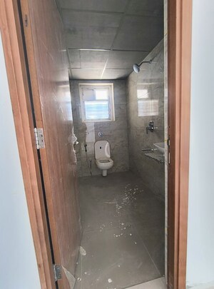 Bathroom in 3 BHK Apartment at Technopolis Solitaire Unity, Hafeezpet – for Sale