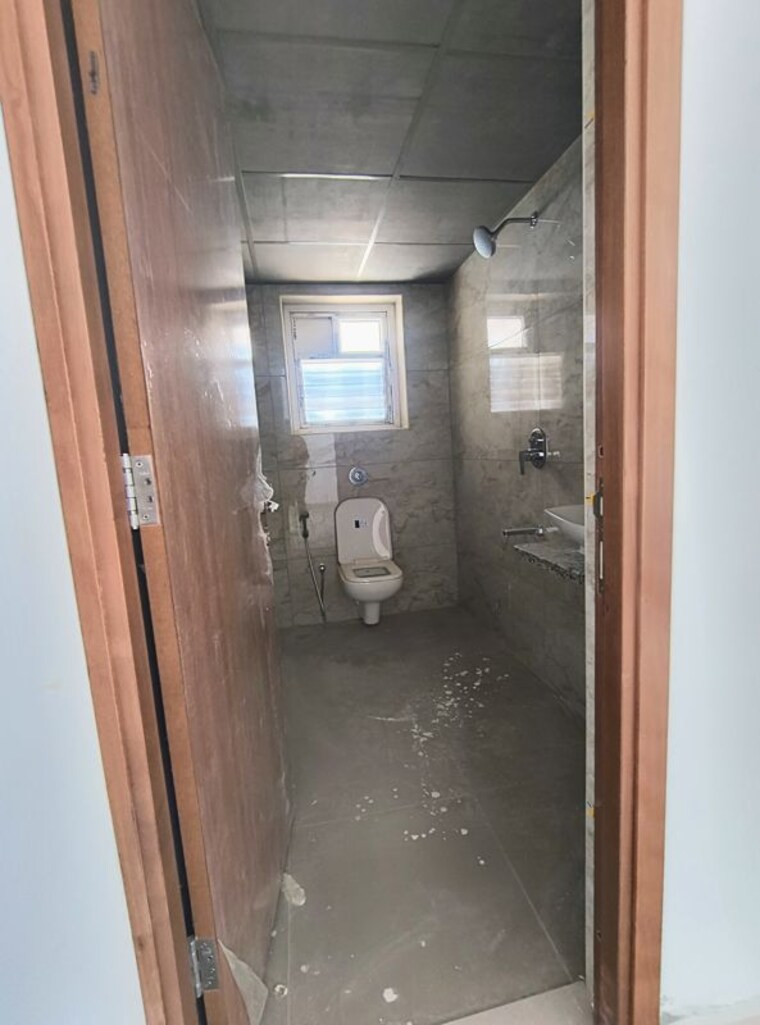 Bathroom, technopolis-solitaire-unity 3 Bedroom 1920 Sq.Ft. Apartment In Hafeezpet Hyderabad 10083354