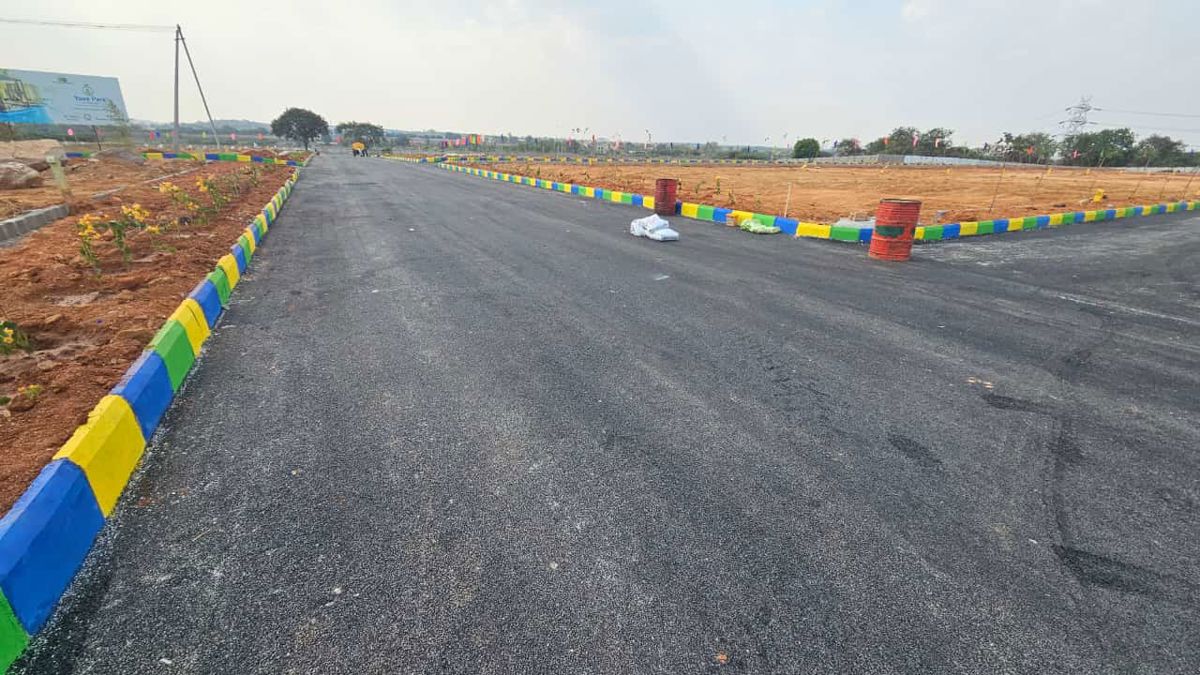 Plot For Sale in Yuva Park