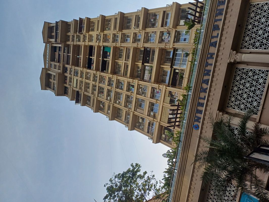 1 BHK 668 Sq.Ft. Apartment in Neelkanth Alpine