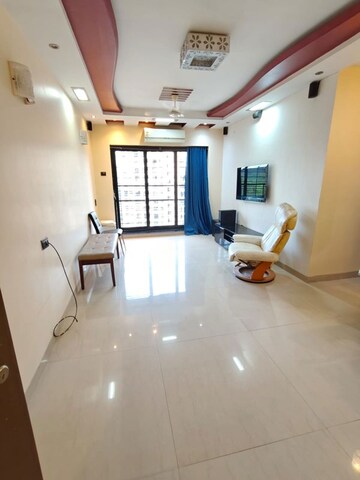 Master Bedroom in 2 BHK Apartment at Raheja Heights Phase 2, Goregaon East – for Rent