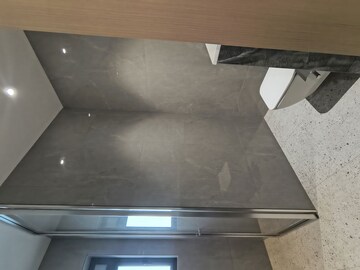 Furnished Amenities in 3 BHK Apartment at Parel – for Sale