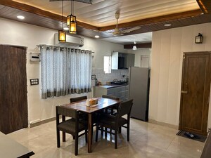 Living Room in 2 BHK Builder Floor at Green Park Extension – for Rent