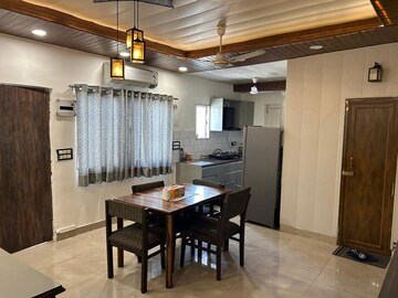 Living Room in 2 BHK Builder Floor at Green Park Extension – for Rent