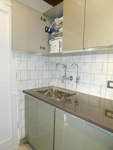 Kitchen in 2 BHK Builder Floor at Green Park Extension – for Rent