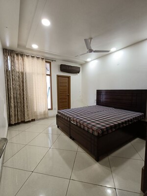 Bedroom in 3 BHK Apartment at Pir Machalla – for Rent