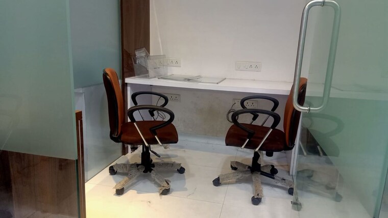 Team Area, atlanta-estate-goregaon Commercial Office Space 450 Sq.Ft. In Goregaon East Mumbai 10083750