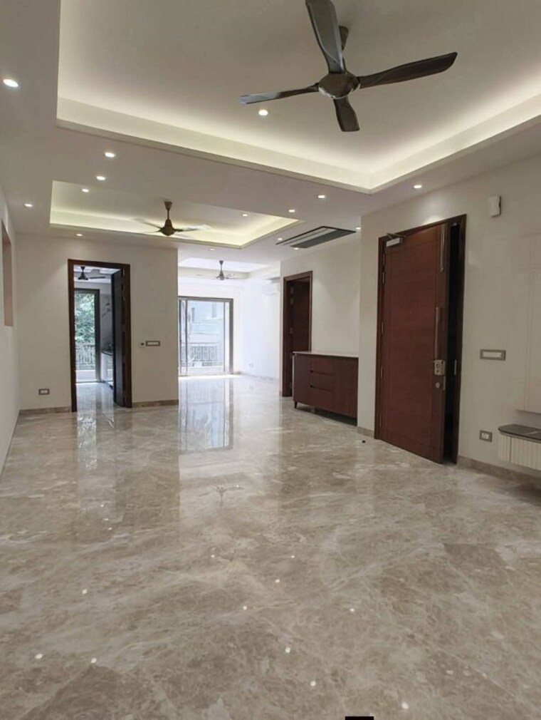 Room, saket 3 Bedroom 1500 Sq.Ft. Builder Floor In Saket Delhi 10083765