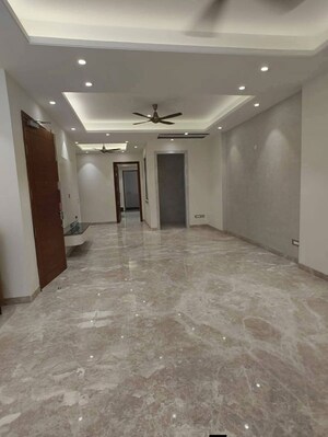 3 BHK Builder Floor For Rent in Saket