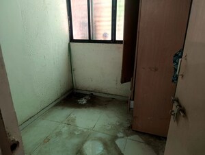 Room in 2 BHK Apartment at Prahlad Nagar – for Rent