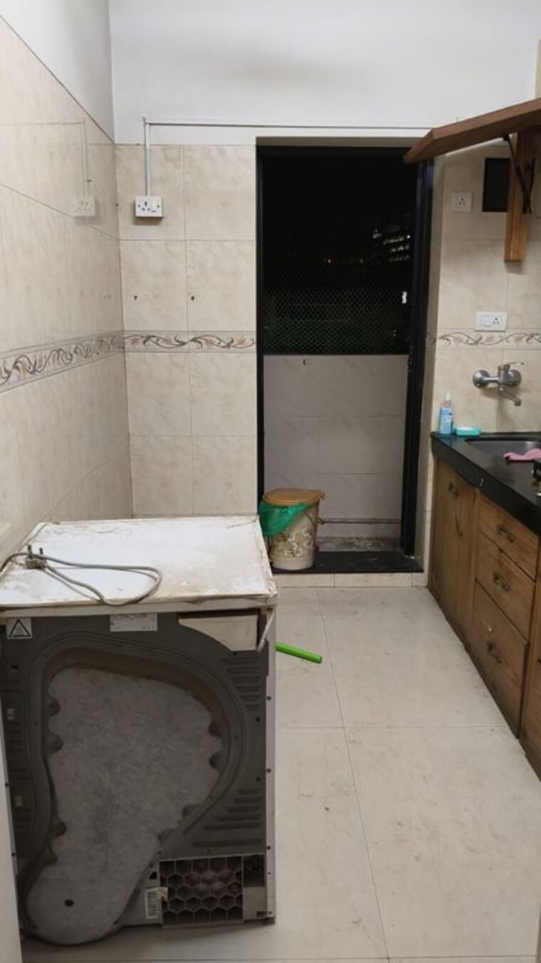 Kitchen, raheja-heights-phase-2 1 Bedroom 650 Sq.Ft. Apartment In Goregaon East Mumbai 10083999