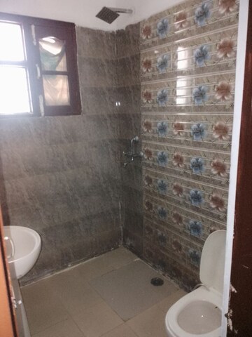 Bathroom in 2 BHK Apartment at Sector 115 – for Rent