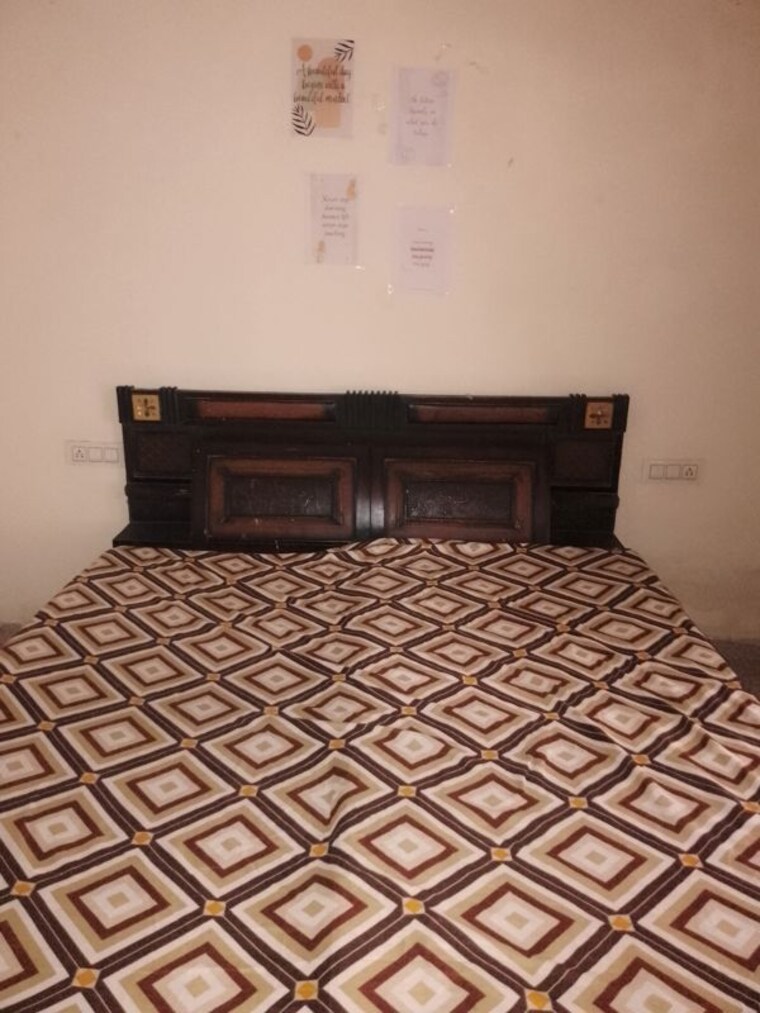 Bedroom, sector 115 2 Bedroom 100 Sq.Yd. Apartment In Sector 115 Mohali 10084036