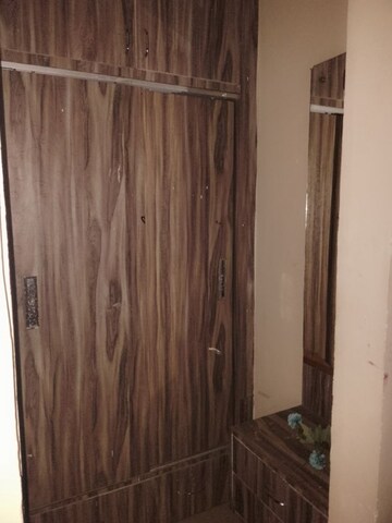 Furnished Amenities in 2 BHK Apartment at Sector 115 – for Rent