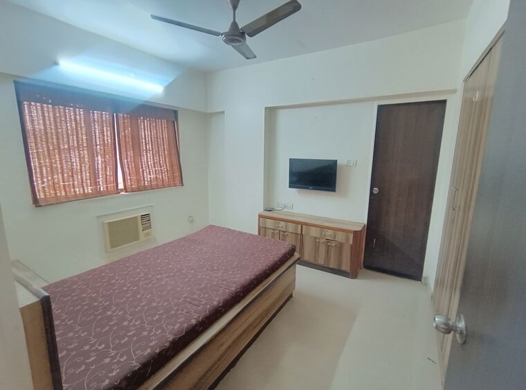 Master Bedroom, runwal-garden-city 1.5 Bedroom 500 Sq.Ft. Apartment In Balkum Pada Thane 10084039