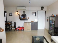 2 BHK Apartment For Rent in Kalpataru Aura