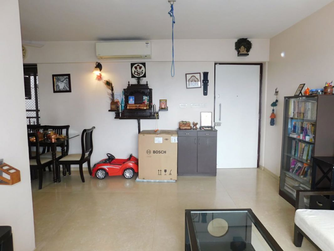 2 BHK Apartment For Rent in Kalpataru Aura