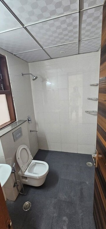 Bathroom in 3 BHK Independent House at Ansal Plaza Sector-23, Sector 23 – for Rent