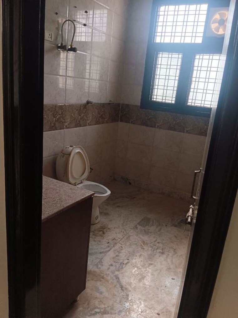 Balcony, ansal-plaza-sector-23 2 Bedroom 150 Sq.Yd. Independent House In Sector 23 Gurgaon 10084108